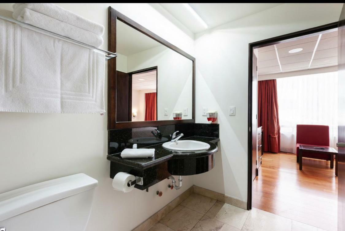 Suites Melchor Ocampo 445 Cidade do México Exterior foto